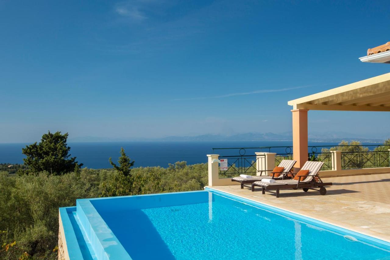 Belvedere Rosa * Tsoukaladhes