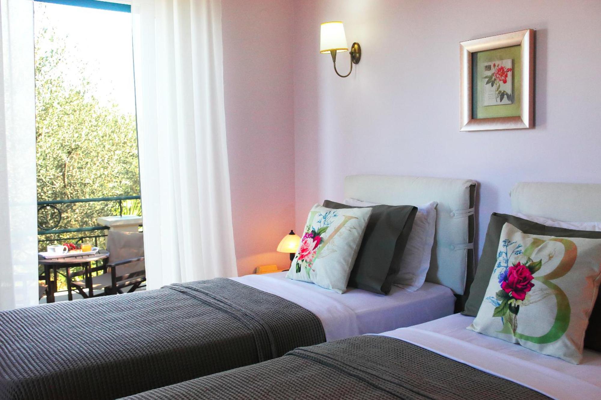 Villa Belvedere Rosa Tsoukaladhes